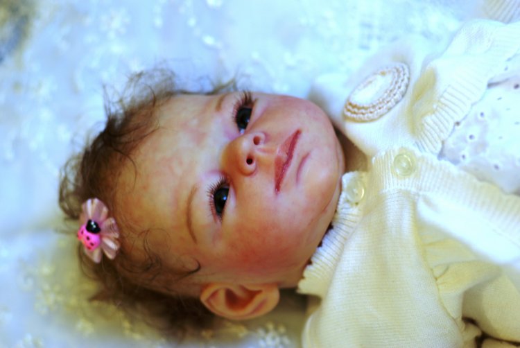 Маленькая кукла реборн Лия из молда ТиныКеви