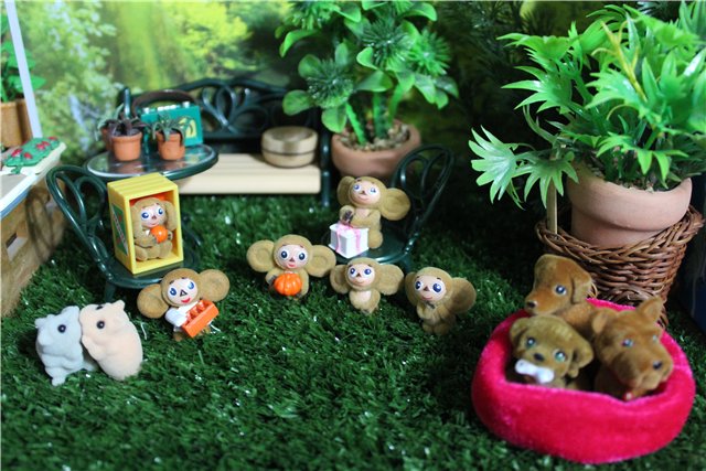 Коллекция флоковых игрушек