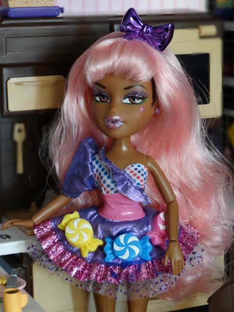 Посиделки на кухне | Бэйбики Посиделки на кухне — Куклы Bratz (Братц) и Moxie Girlz: MGA