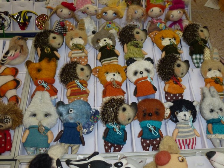 Весенний Бал Кукол на Тишинке: Ёжики