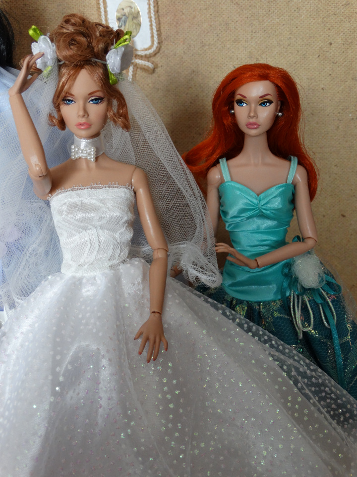 Капроновое безумие. Поппи в вечерних платьях (фото 10)