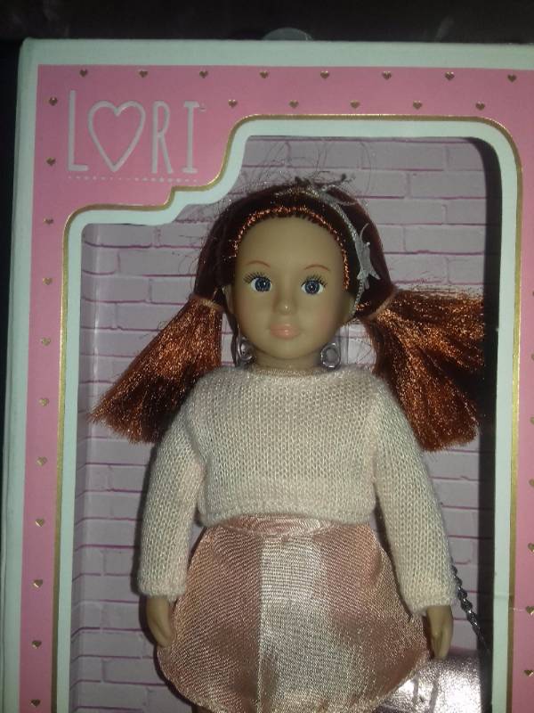 Обзор куклы Lori (Лори) London от Battat | Бэйбики Обзор куклы Lori (Лори) London от Battat