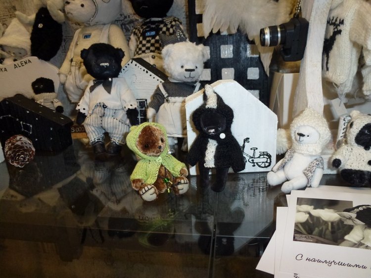 Путешествие с моим мишкой на Выставку "Hello Teddy" на Тишинке 2017 (фото 9)