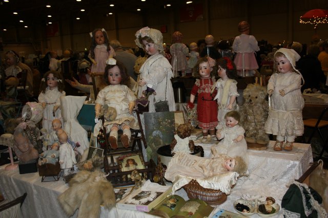 Международная выставка кукол и мишек Тедди - часть вторая | Бэйбики Международная выставка кукол и мишек Тедди - часть вторая