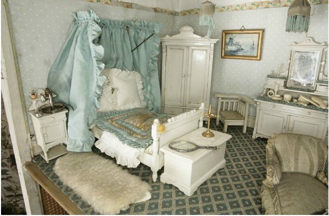 Старинный домик для дочки - самое начало XX века