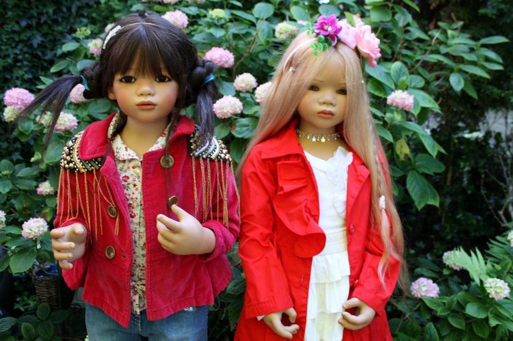 Солнечный денек в саду. Часть третья - Лилит и Анна Лу