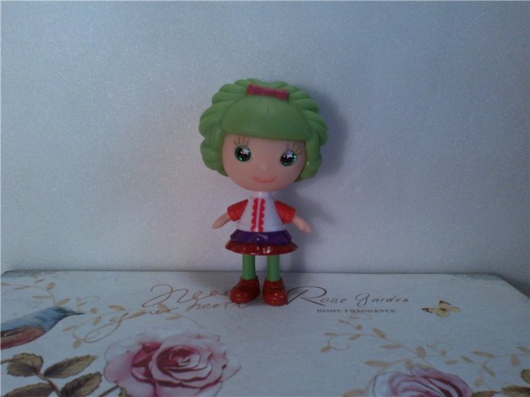 Любите ли Вы маленьких кукол (фото 3)