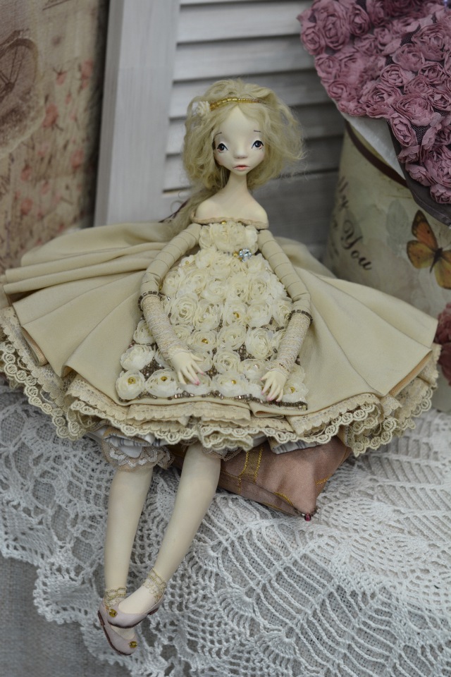 Выставка на Тишинке - стараясь не повторяться. Салон кукол 2016