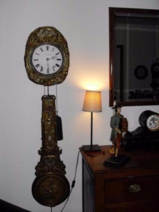 Старинные часы еще идут. Коллекция старинных часов