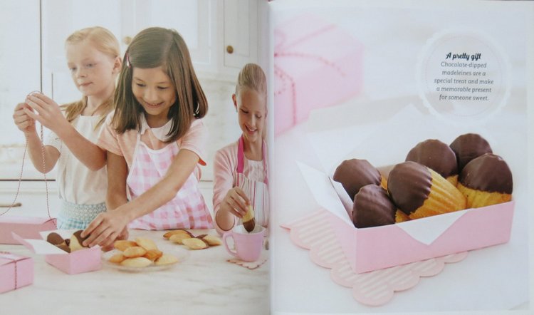 2.2 American Girl книги: Кулинария для девочек, современные издания