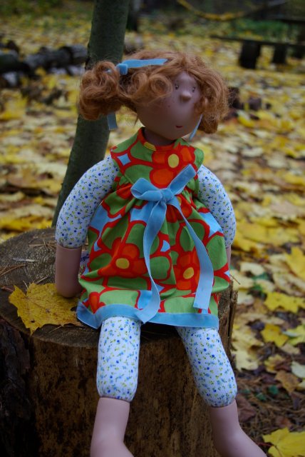 Может быть Janni, а может быть...Коричка? Игровая кукла от Zwergnaze