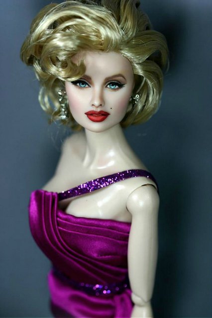 куклы с образа Мэрилин Монро (Marilyn Monroe dolls)