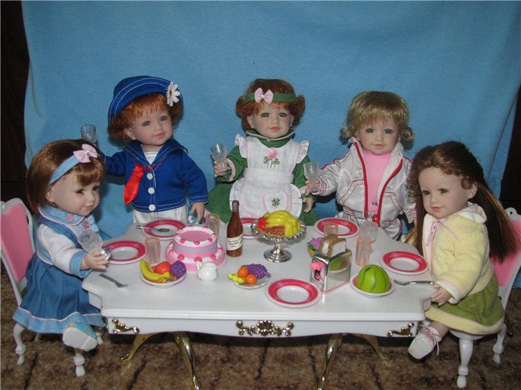 Жизнь моих маленьких Адорок