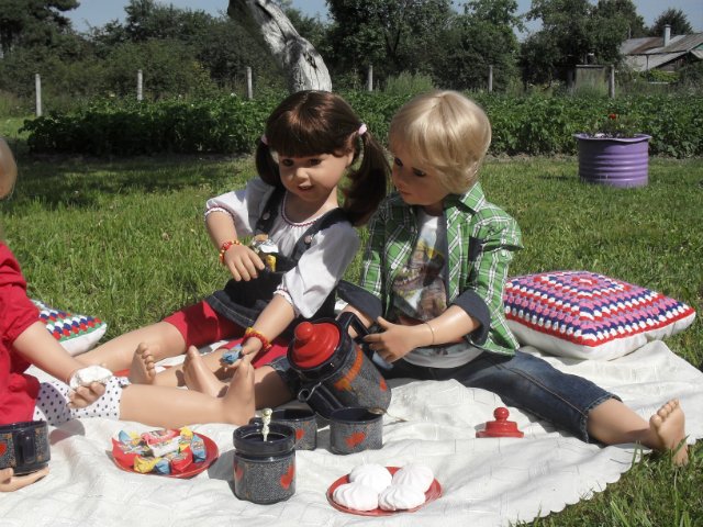 Джинсовое чаепитие.Annecke и Ethan от Monika Levenig и Millie от Monika Peter-Leicht (фото 6)