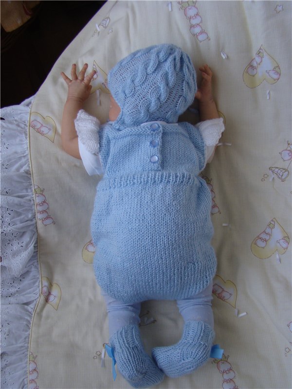 Наряды для Карлотты.Вязанные костюмы 2015)))