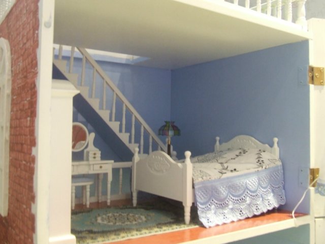 Коттедж для маленькой аристократки или дом своими руками для БЖД-малышей