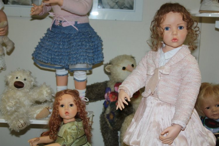 Летняя встреча в магазине Гюнзел, Голландия. Часть третья: Куклы, куклы и еще раз куклы