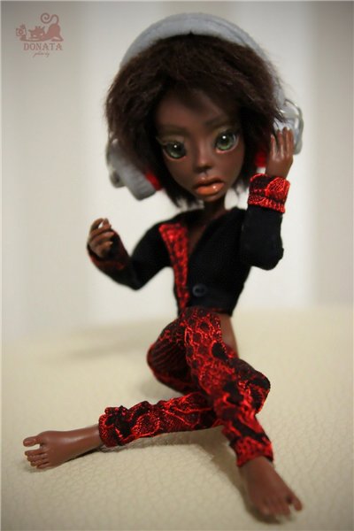 И снова АмиГаТы. Nothing Sapiens, Тимур Зелеев