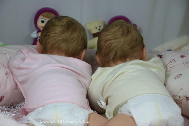 Близняшечки Ноа... Куколки реборн Виктории Вишни
