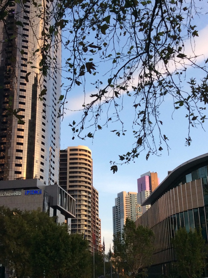 Осень в Австралии — Одежда и обувь для кукол BJD (БЖД): 1/3