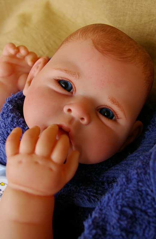 Рождение нового чуда или полная переделка забытой куклы