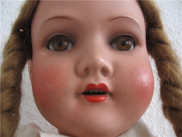 Антикварная кукла от Armand Marseille