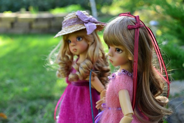 Хорошо летом в деревне. Layla & Layla Kaye Wiggs