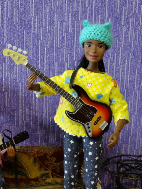 Новые наряды для новых девочек