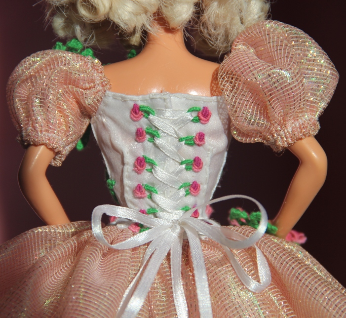 Простушка и розовый куст — Реставрация и преображение кукол: ремонт