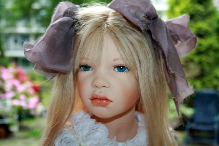 Марусина прогулка по саду. Коллекционная кукла от Zofia & Henry Zawieruszynski