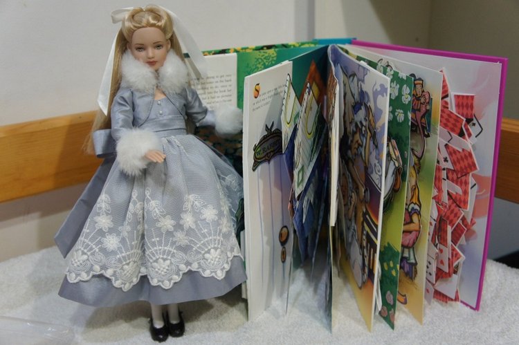 Ищу единомышленников или книга потрясла больше куклы