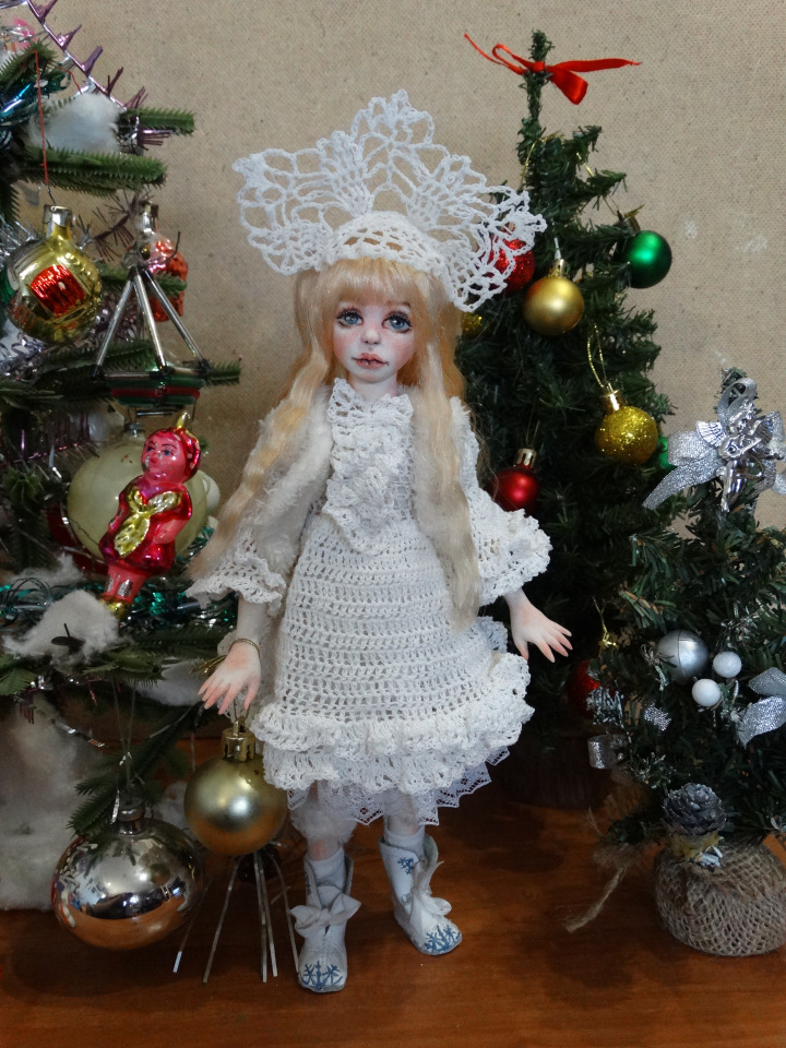 Ещё немного об авторской кукле Снегурочке