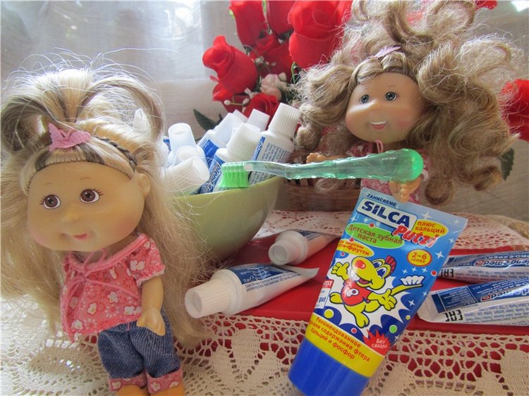 Каждый в мире знает четко - зубы надо чистить щеткой (фото 2)