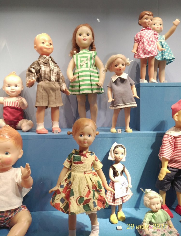 Выставка «Все лучшее – детям. Игрушки 1950–1980 годов из коллекции Сергея Романова». Часть 2