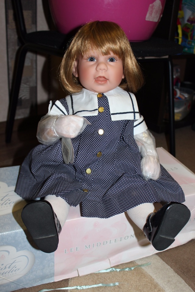 Сказочная девочка Алиса Classic Charm Lee Middleton doll (фото 5)