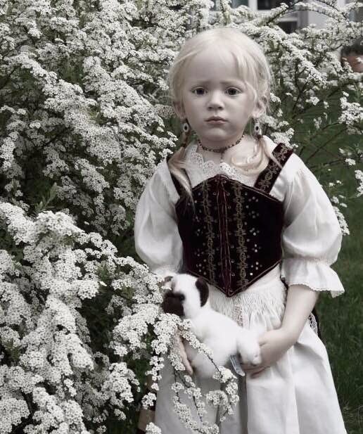 Процесс создания фарфоровых кукол - Джинн Гросс (Jeanne Gross). Часть восьмая - Национальный костюм