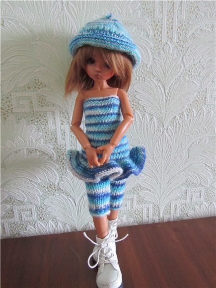 Маленькая девочка ищет своё солнышко (фото 9)