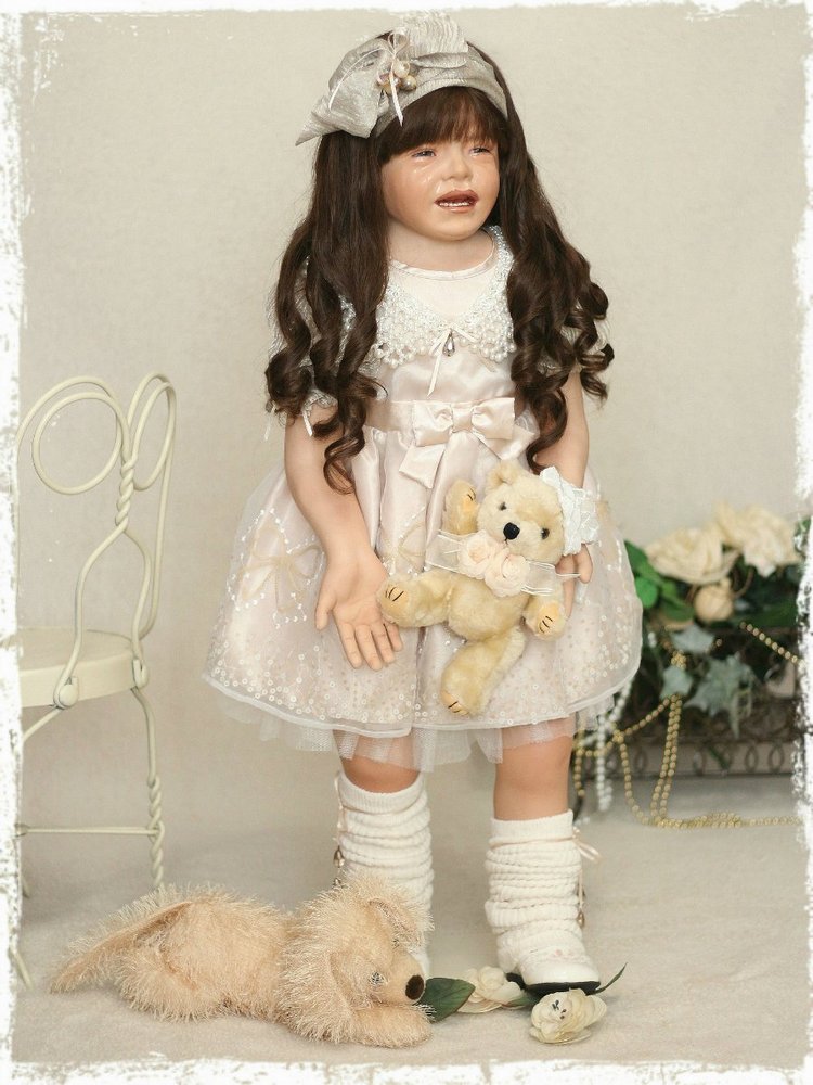 Девочка, которая все время плачет или авторская кукла Сюзан Липл (Susan Lippl)