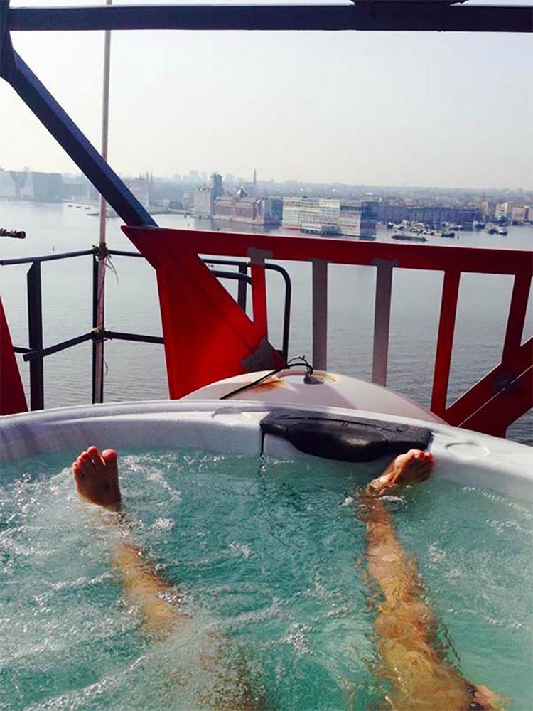 ЗАВИСНУТЬ В ВОЗДУХЕ... Oдин из самых необычных отелей в Мире, Amsterdam, Нидерланды