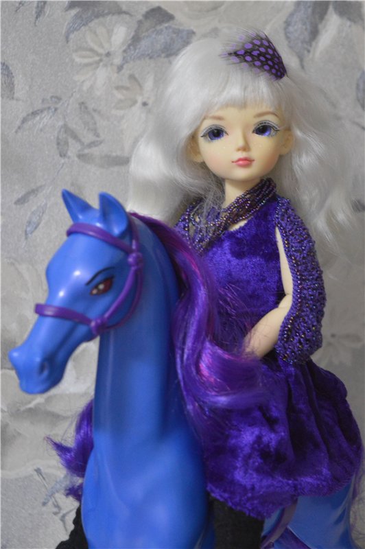 А нам фиолетово! Или у нас новенькая