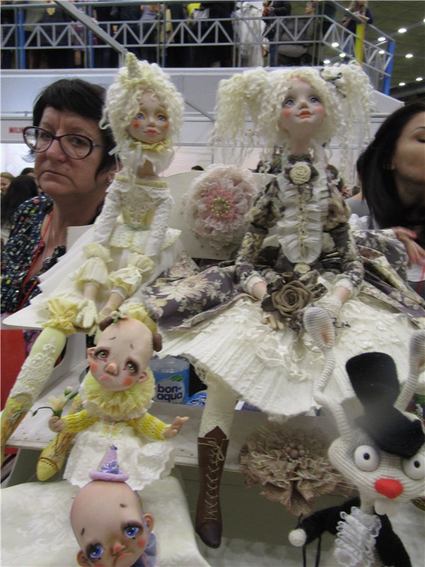 Расскажи, Снегурочка, где была? - На Тишинке я была, Вас я в гости позвала. Выставка - Международный Салон кукол 2016 | Бэйбики Расскажи, Снегурочка, где была? - На Тишинке я была, Вас я в гости позвала. Выставка - Международный Салон кукол 2016 (фото