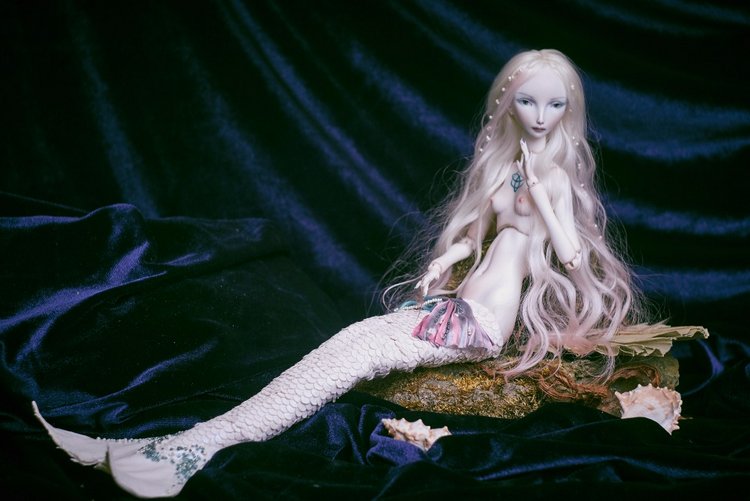 Коллекция шарнирных фарфоровых кукол "Золото Рейна". Искусство Куклы 2016