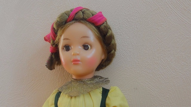 Фабрика 8 марта и серия "Куклы в старинных костюмах русских губерний"