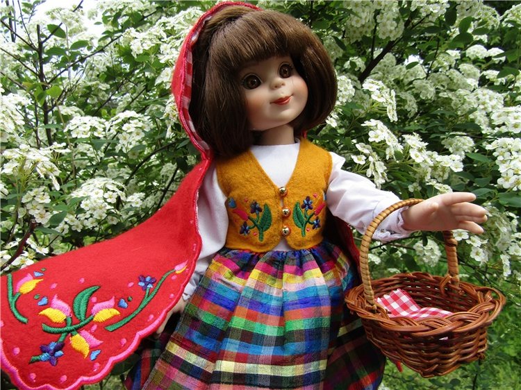 Красная Шапочка - милая лапочка. По следам конкурса Кукла, как сказочный персонаж