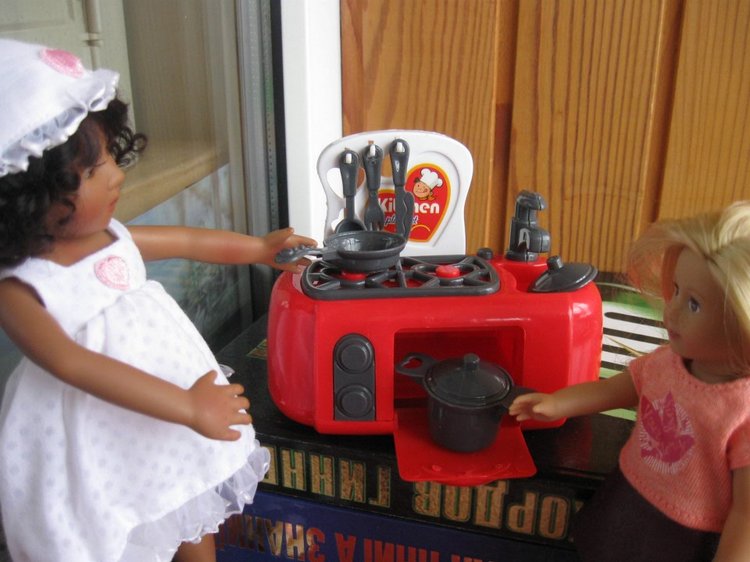 Бытовая техника для наших маленьких кукол-хозяюшек