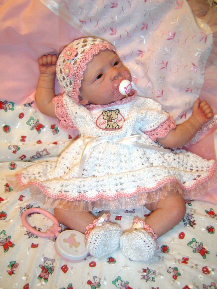 В ожидание весны.Кукольные наряды моих девочек