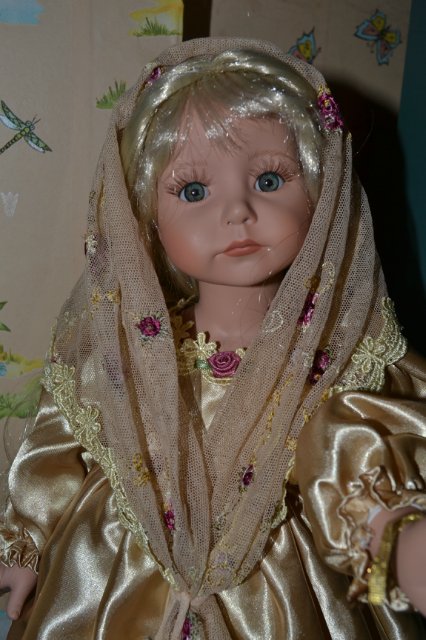 "Посреди золотого поля встанет..." - "золотая" кукла от Линды Рик (фото 3)