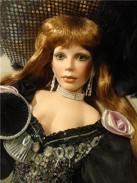 Модные новинки этого сезона. Модель от Русти