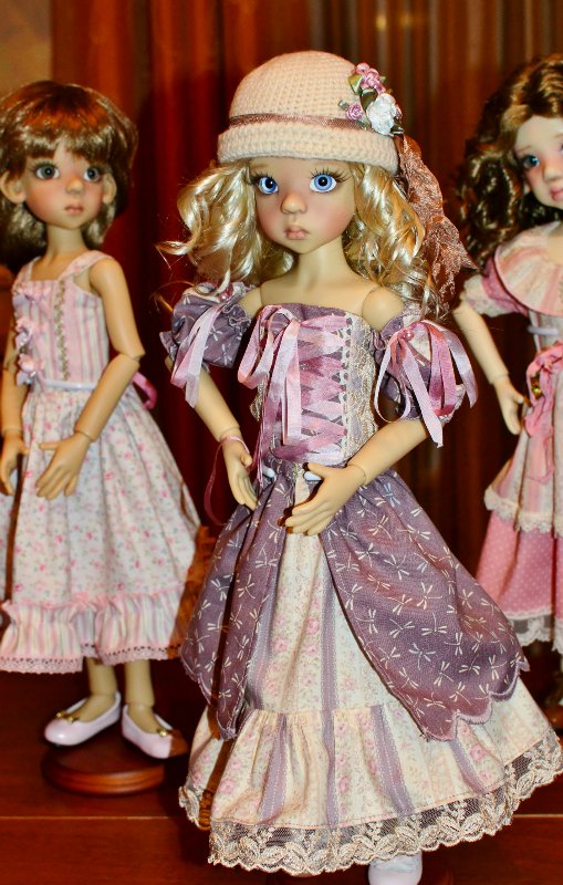 Платья для девчонок. Layla & Layla & Larissa Kaye Wiggs