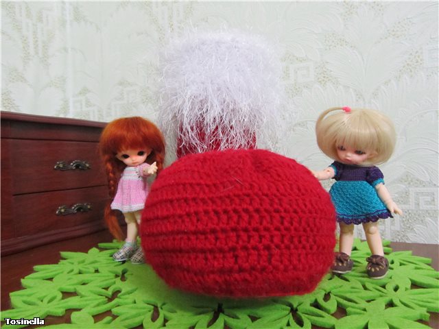 Праздничное настроение. Куклы БЖД и амигуруми